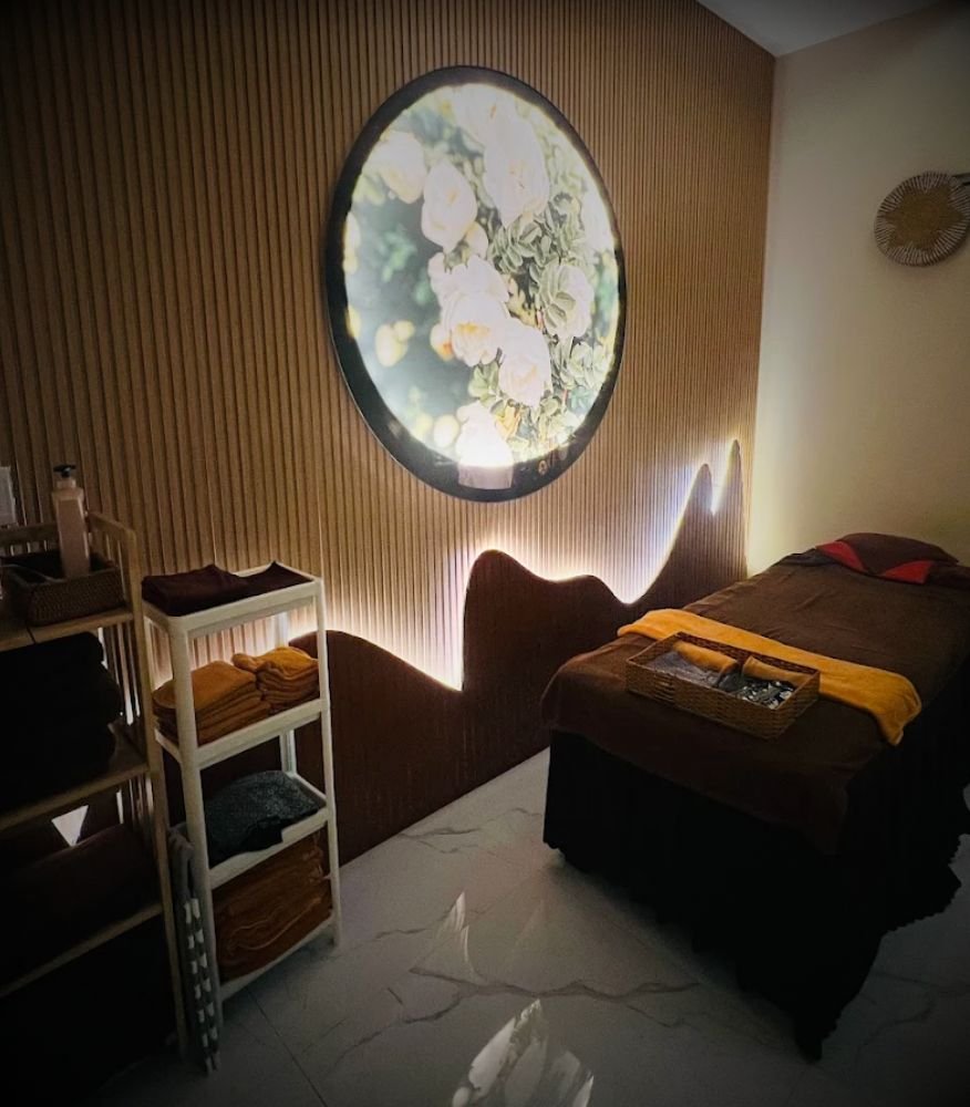 massage spot in son tra